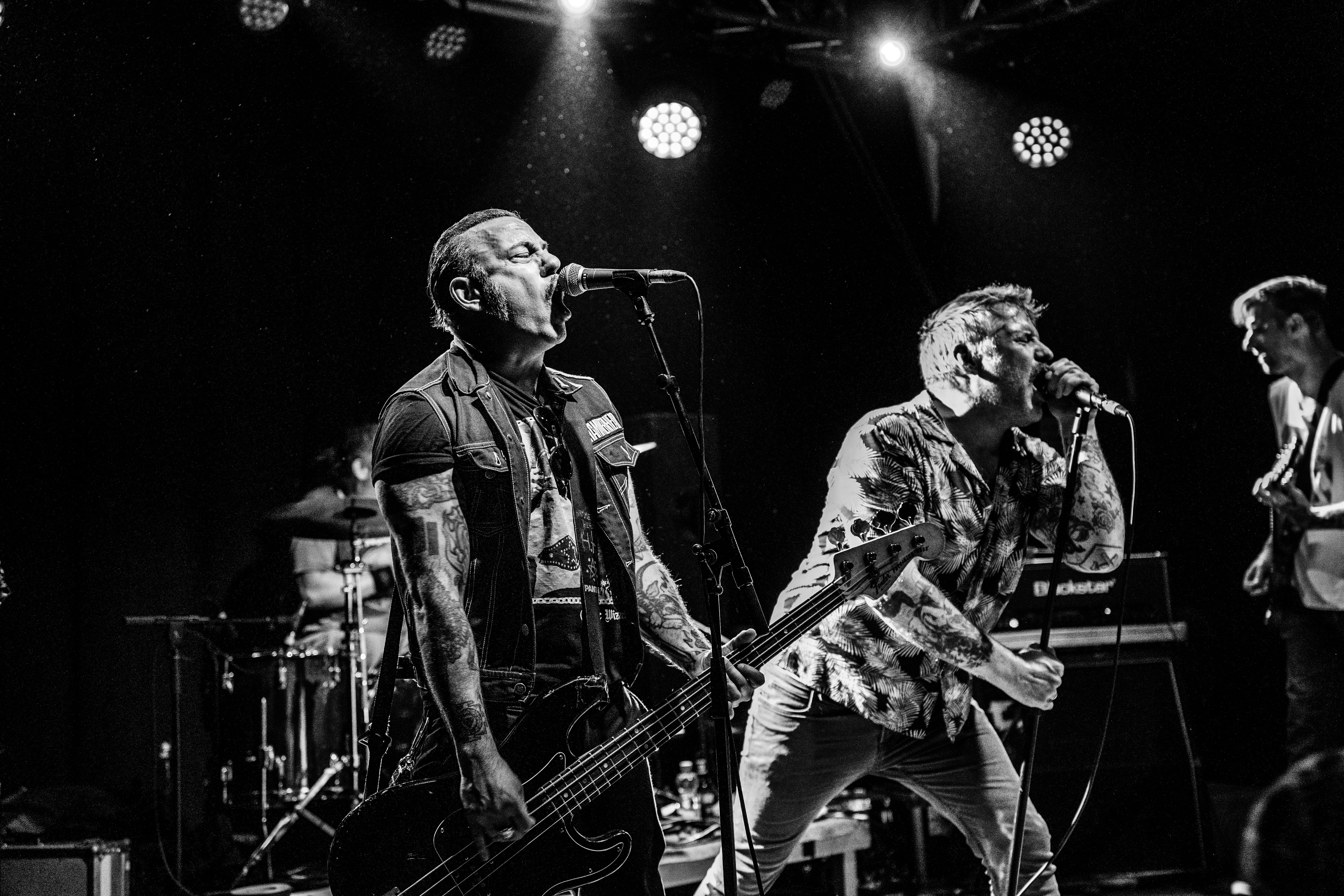 Frankie and the Witchfingers